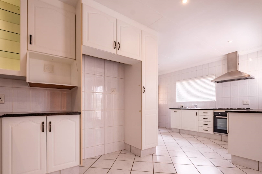 3 Bedroom Property for Sale in Sunward Park Gauteng