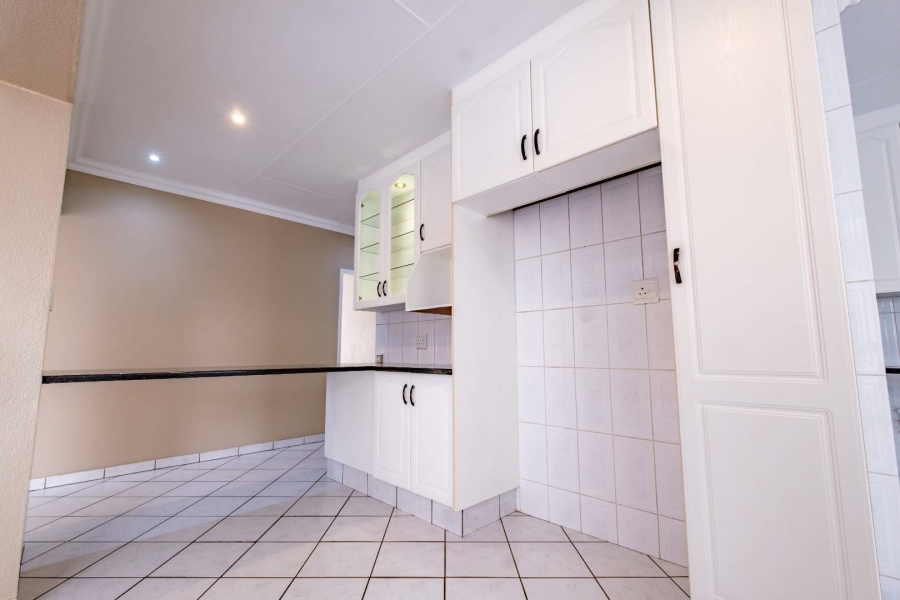 3 Bedroom Property for Sale in Sunward Park Gauteng