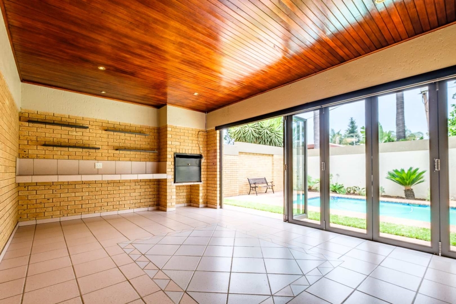 3 Bedroom Property for Sale in Sunward Park Gauteng