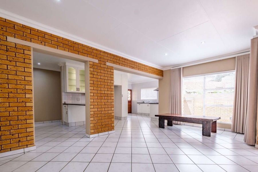 3 Bedroom Property for Sale in Sunward Park Gauteng