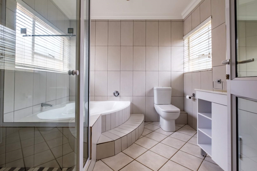 3 Bedroom Property for Sale in Sunward Park Gauteng