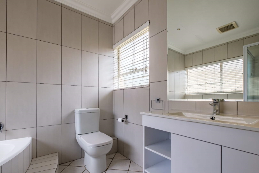 3 Bedroom Property for Sale in Sunward Park Gauteng