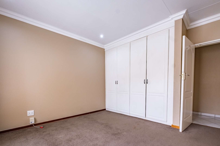 3 Bedroom Property for Sale in Sunward Park Gauteng