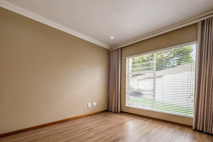 3 Bedroom Property for Sale in Sunward Park Gauteng