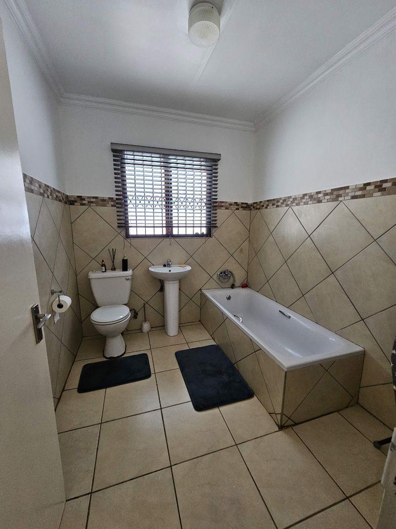 3 Bedroom Property for Sale in Amandasig Gauteng