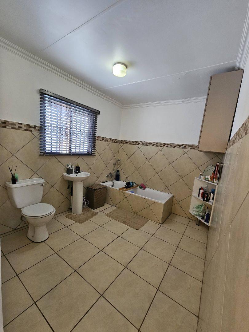 3 Bedroom Property for Sale in Amandasig Gauteng