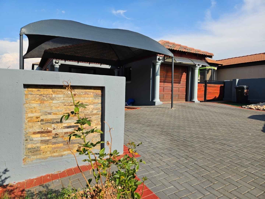 3 Bedroom Property for Sale in Amandasig Gauteng