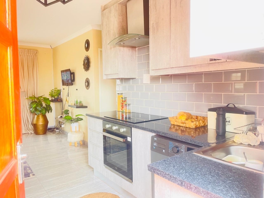 3 Bedroom Property for Sale in Lufhereng Gauteng