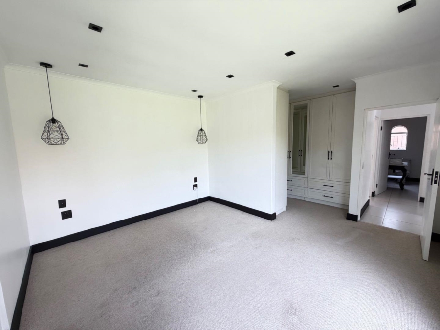 To Let 3 Bedroom Property for Rent in Beyerspark Gauteng