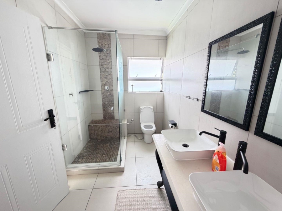 To Let 3 Bedroom Property for Rent in Beyerspark Gauteng