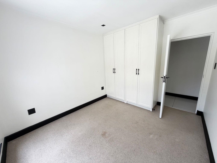 To Let 3 Bedroom Property for Rent in Beyerspark Gauteng