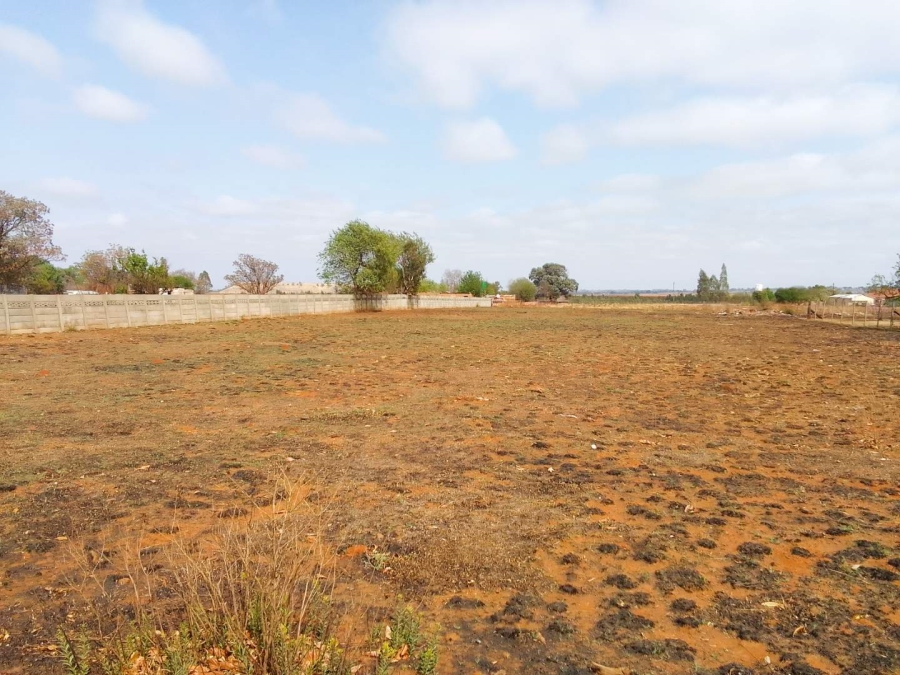 4 Bedroom Property for Sale in Pelzvale A H Gauteng