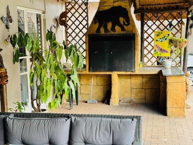 4 Bedroom Property for Sale in Regents Park Gauteng