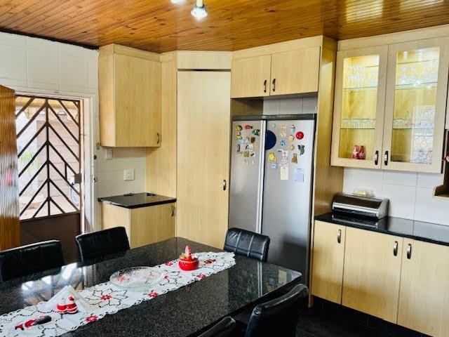 4 Bedroom Property for Sale in Regents Park Gauteng