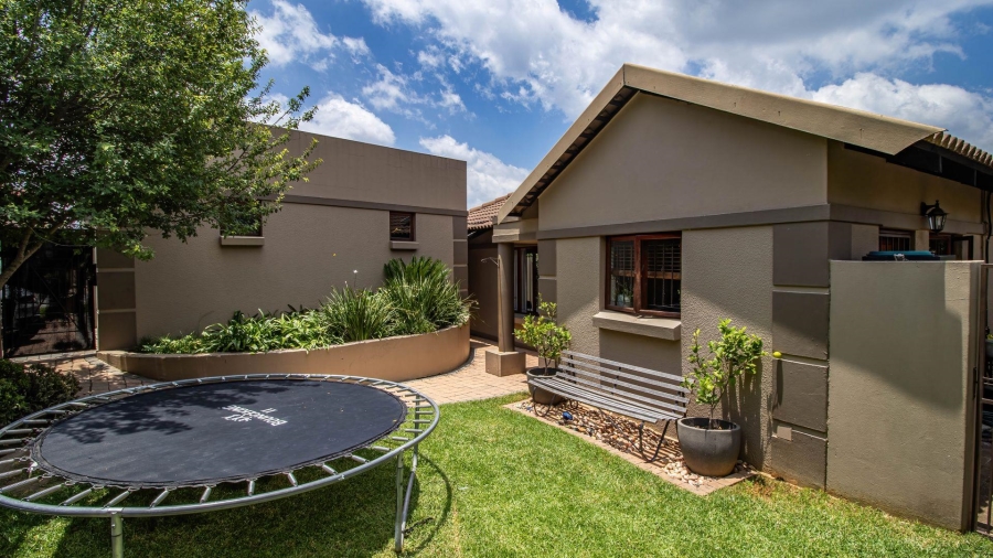 3 Bedroom Property for Sale in Randpark Ridge Gauteng