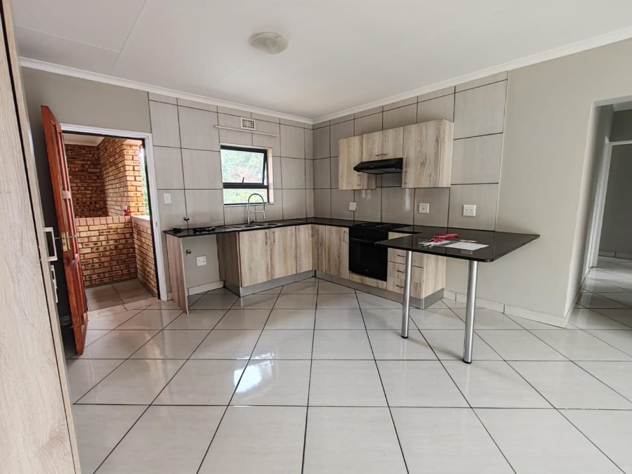 3 Bedroom Property for Sale in Goedeburg Gauteng