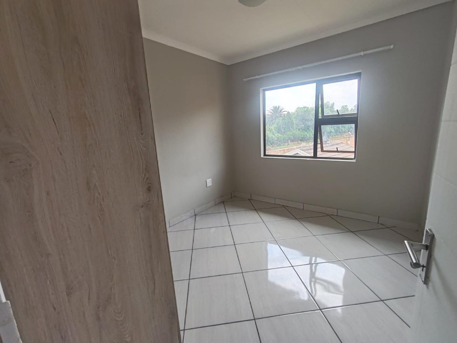 3 Bedroom Property for Sale in Goedeburg Gauteng