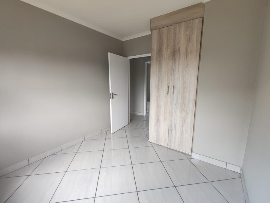 3 Bedroom Property for Sale in Goedeburg Gauteng