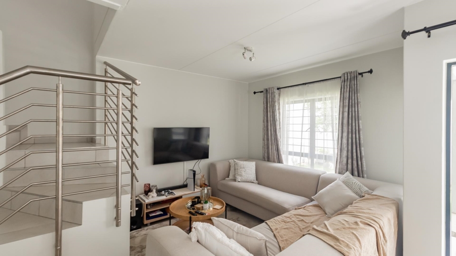 To Let 3 Bedroom Property for Rent in Fourways Gauteng