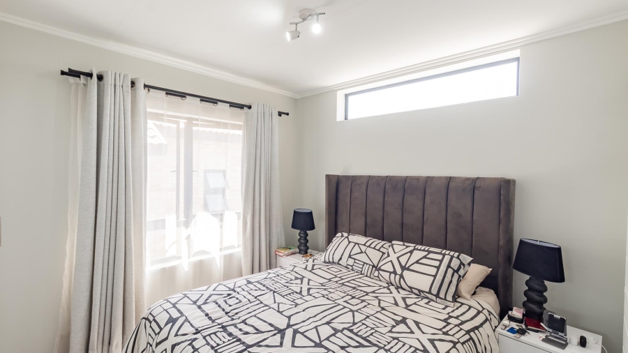 To Let 3 Bedroom Property for Rent in Fourways Gauteng