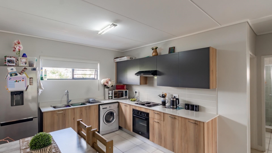 2 Bedroom Property for Sale in Linbro Park Gauteng