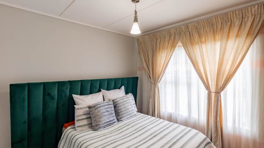 2 Bedroom Property for Sale in Linbro Park Gauteng