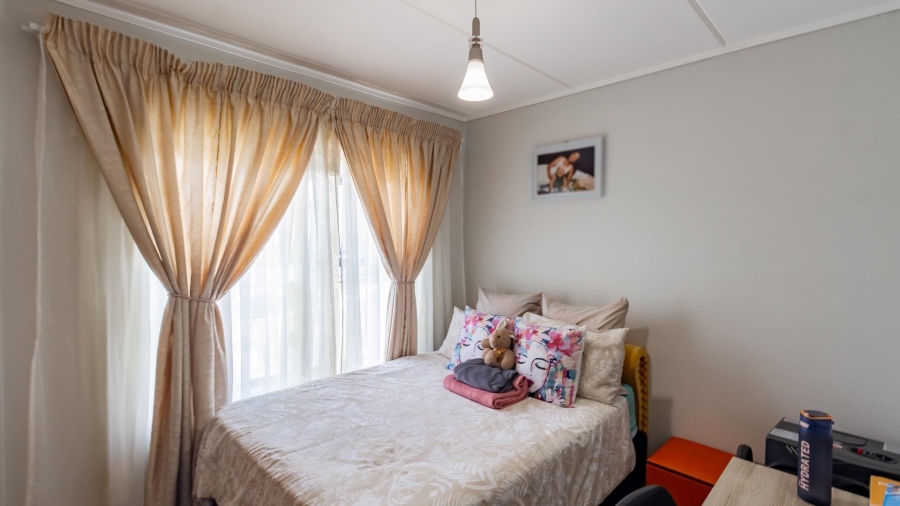 2 Bedroom Property for Sale in Linbro Park Gauteng