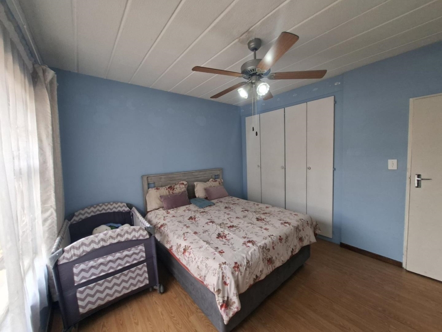 2 Bedroom Property for Sale in Buccleuch Gauteng