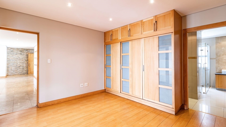 4 Bedroom Property for Sale in Morningside Gauteng