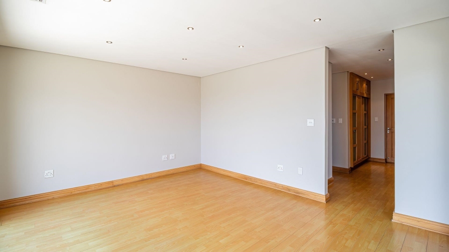 4 Bedroom Property for Sale in Morningside Gauteng