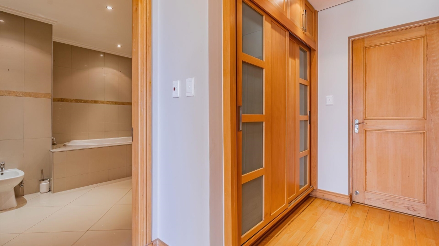 4 Bedroom Property for Sale in Morningside Gauteng