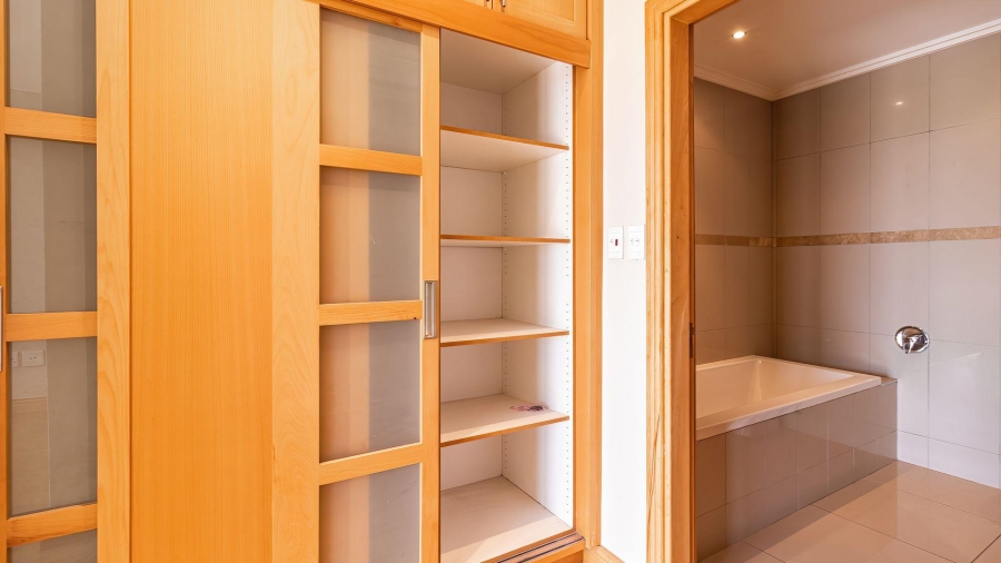 4 Bedroom Property for Sale in Morningside Gauteng