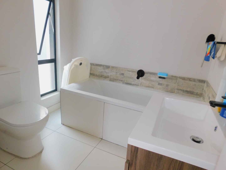 To Let 4 Bedroom Property for Rent in Bryanston Gauteng