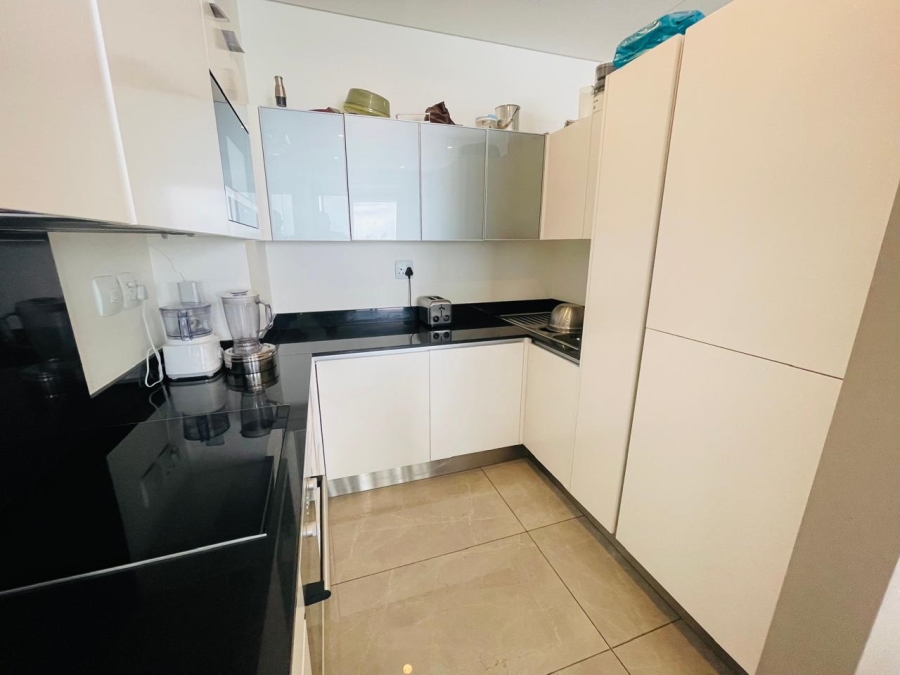 To Let 1 Bedroom Property for Rent in Sandown Gauteng