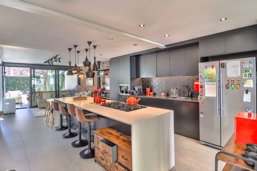 3 Bedroom Property for Sale in Bryanston Gauteng