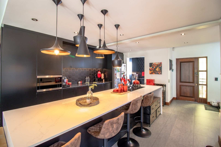 3 Bedroom Property for Sale in Bryanston Gauteng