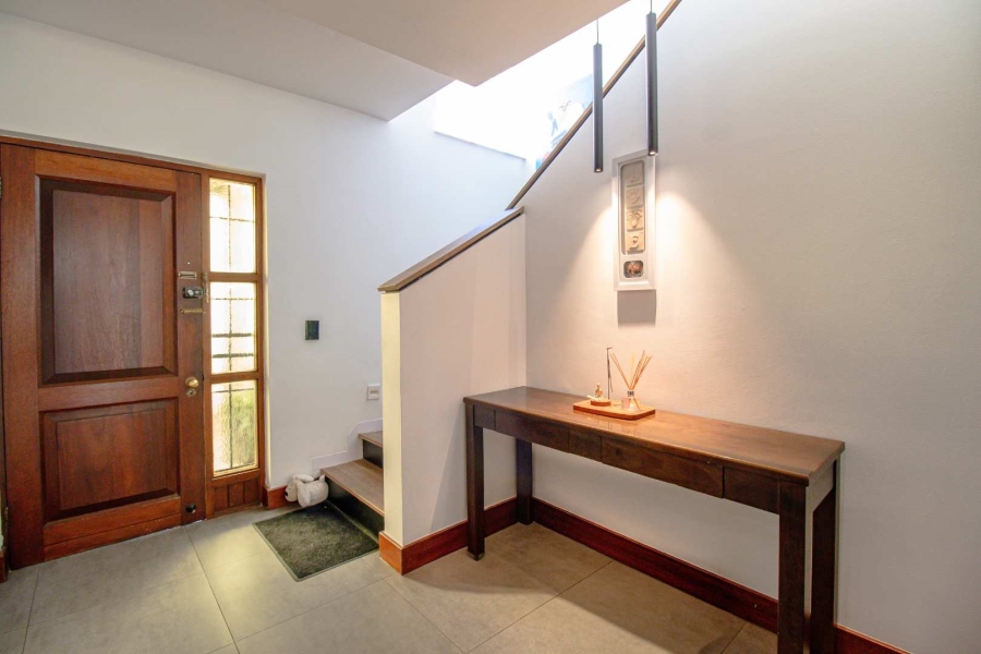 3 Bedroom Property for Sale in Bryanston Gauteng