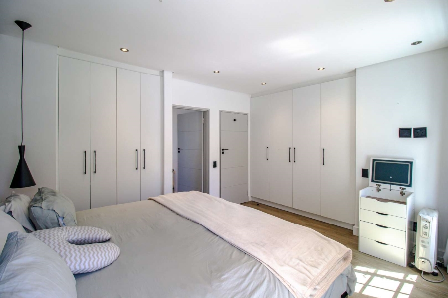 3 Bedroom Property for Sale in Bryanston Gauteng