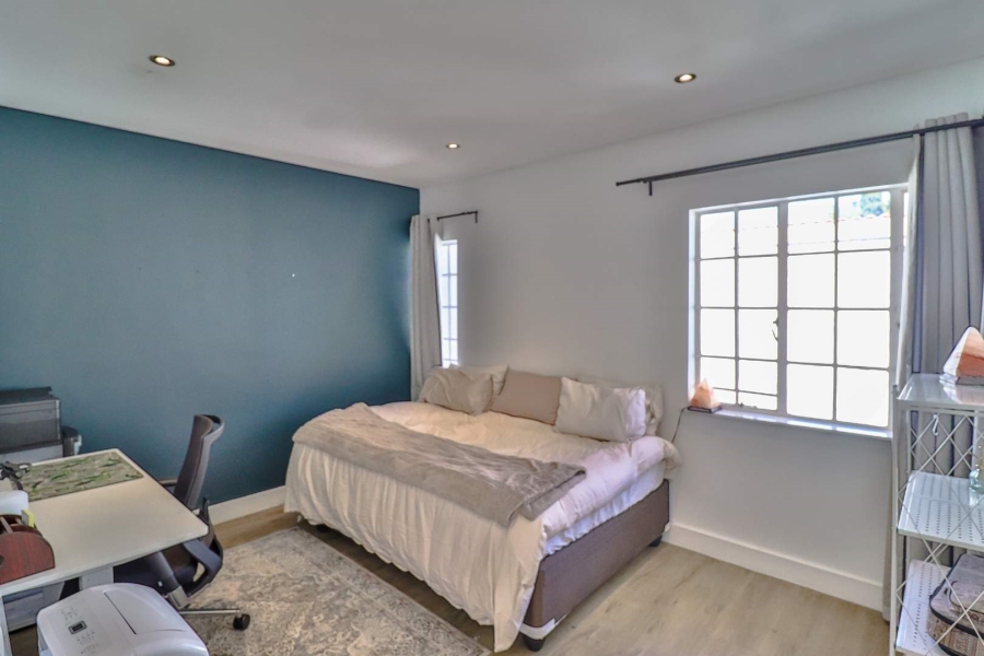 3 Bedroom Property for Sale in Bryanston Gauteng