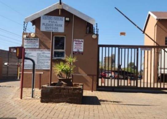 2 Bedroom Property for Sale in Florida Gauteng