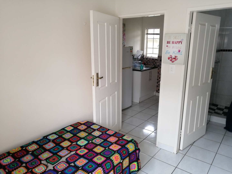 To Let 1 Bedroom Property for Rent in Colbyn Gauteng