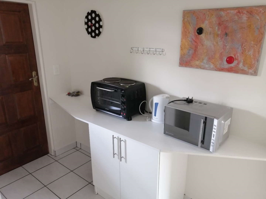 To Let 1 Bedroom Property for Rent in Colbyn Gauteng