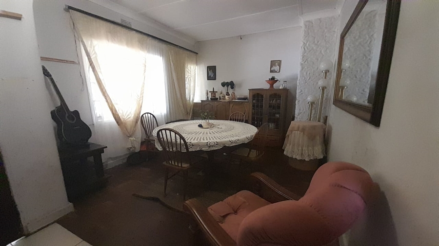 3 Bedroom Property for Sale in Rhodesfield Gauteng