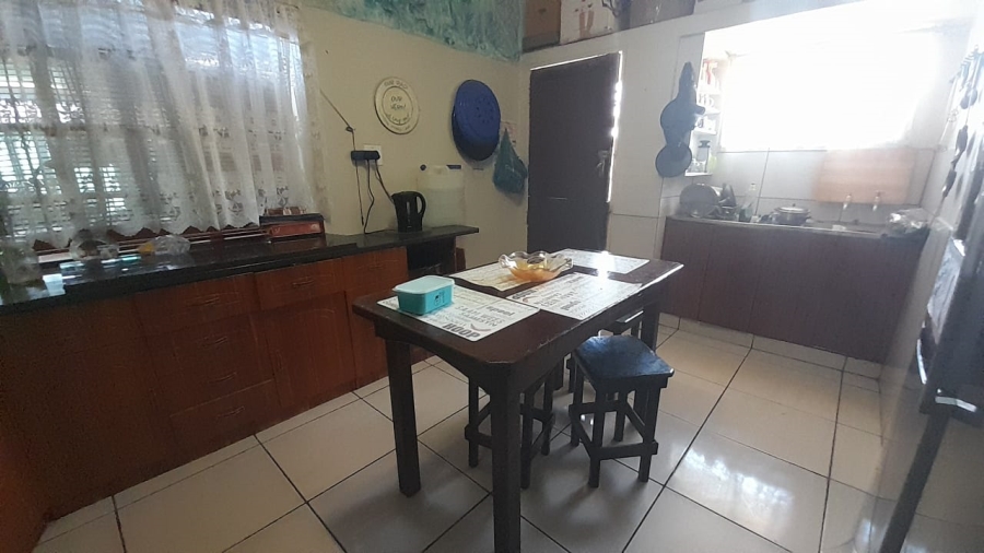 3 Bedroom Property for Sale in Rhodesfield Gauteng