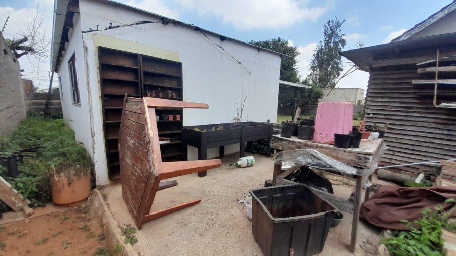 3 Bedroom Property for Sale in Rhodesfield Gauteng