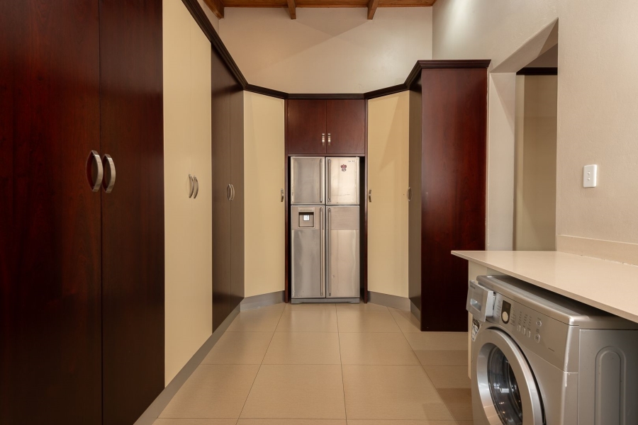 5 Bedroom Property for Sale in Meyersdal Nature Estate Gauteng