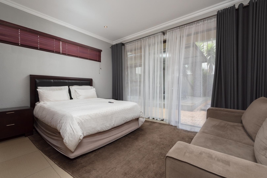 5 Bedroom Property for Sale in Meyersdal Nature Estate Gauteng