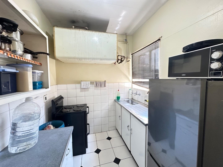 1 Bedroom Property for Sale in Sunnyside Gauteng