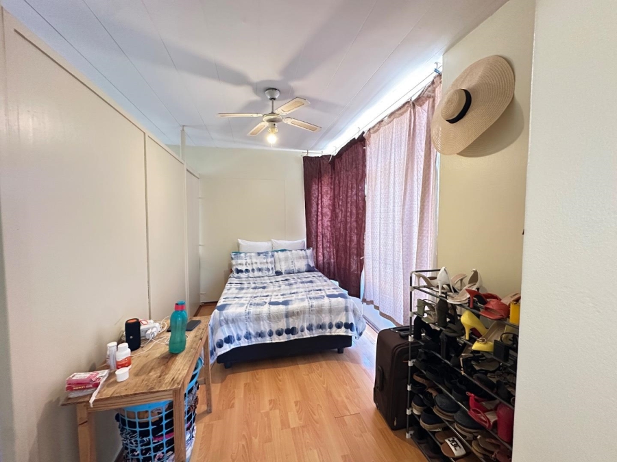 1 Bedroom Property for Sale in Sunnyside Gauteng