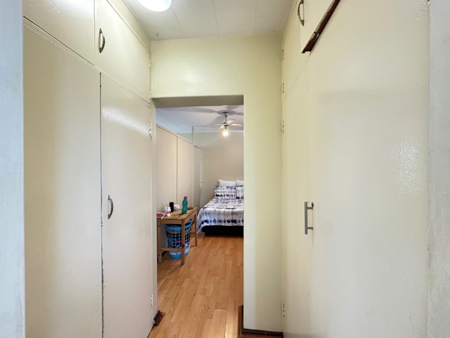 1 Bedroom Property for Sale in Sunnyside Gauteng